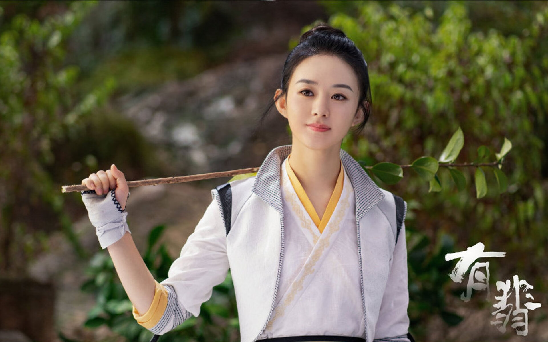_极限滑草赛：在坡地上体验速度奇迹_，滑草滑道视频